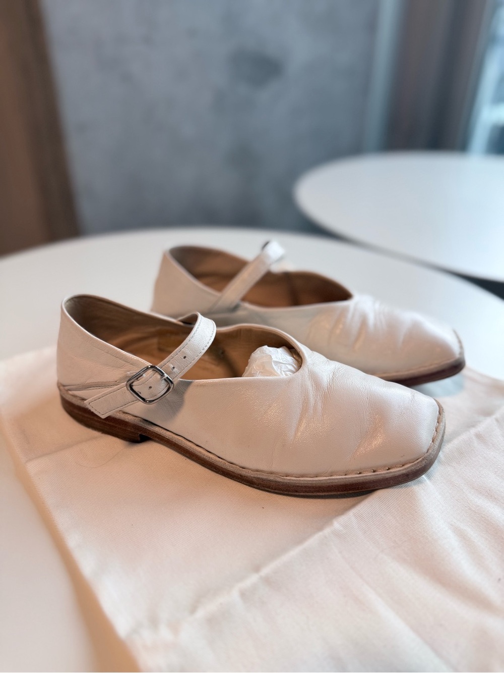 Lemaire Glove Ballerina Mary Jane Leather Flats in Cream 37